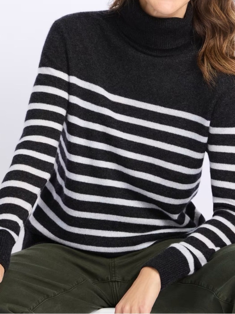 Harper Lane Cashmere Turtleneck Sweater Size M